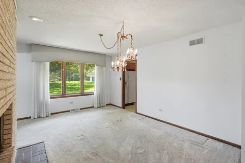 24722 South Oak Lane Crete IL 60417