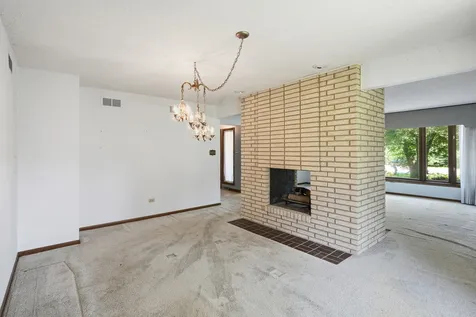 24722 South Oak Lane Crete IL 60417