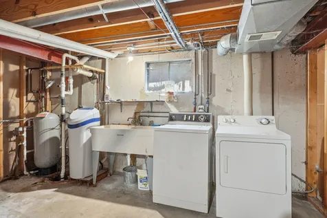 24722 South Oak Lane Crete IL 60417