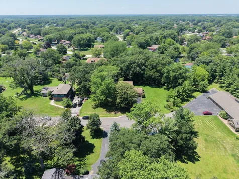 24722 South Oak Lane Crete IL 60417