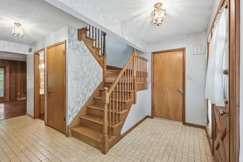 24722 South Oak Lane Crete IL 60417