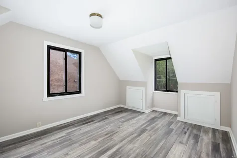 22W549 Emerson Avenue Glen Ellyn IL 60137