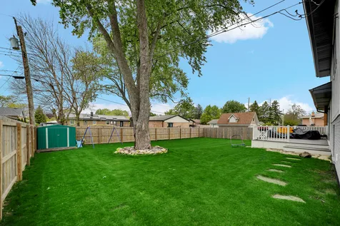 10324 South 81st Avenue Palos Hills IL 60465