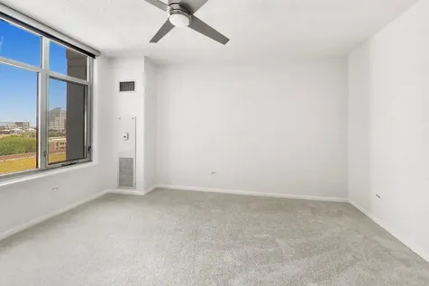 1134 West Granville Avenue Chicago IL 60660