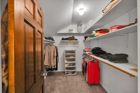 41W210 Mare Lane Elburn IL 60119