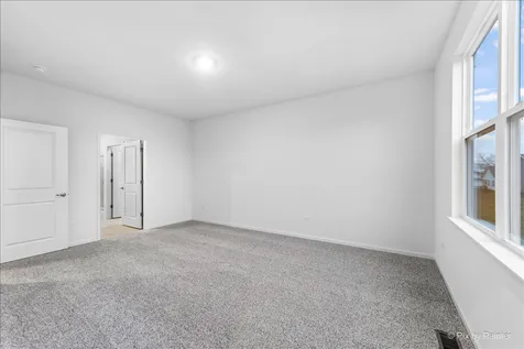 301 Westminster Court North Aurora IL 60542