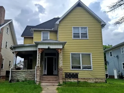 214 South Bloomington Street Streator IL 61364