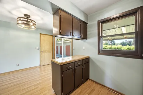 5609 Bellville Drive Rockford IL 61108