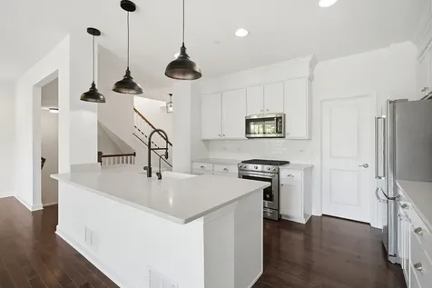 502 Peterson Court Barrington IL 60010