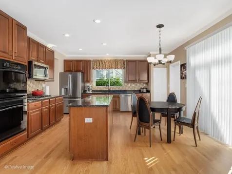515 Superior Street Vernon Hills IL 60061