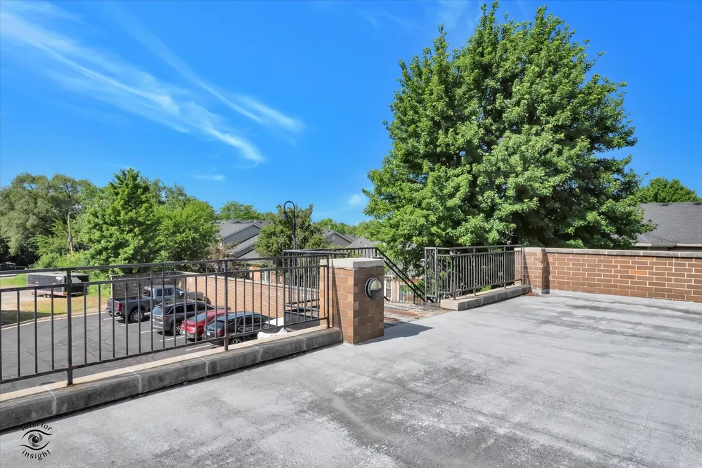 19806 Wolf Road Mokena IL 60448