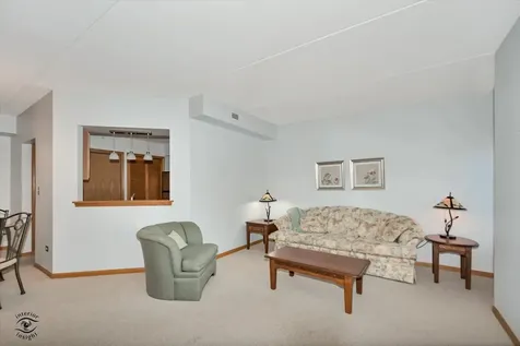 19806 Wolf Road Mokena IL 60448