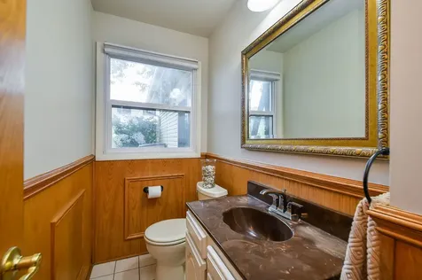 1521 Hillcrest Court Lombard IL 60148