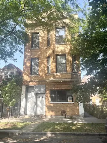 2706 South St Louis Avenue Chicago IL 60623