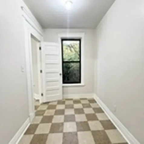 2706 South St Louis Avenue Chicago IL 60623