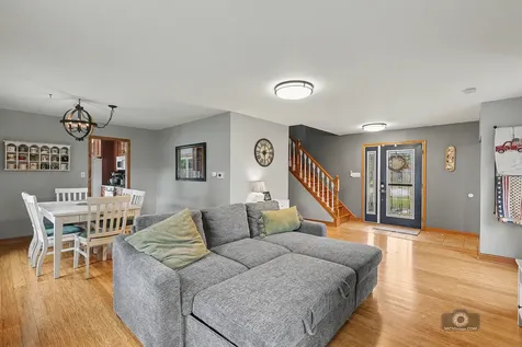 7652 West Hickory Creek Drive Frankfort IL 60423