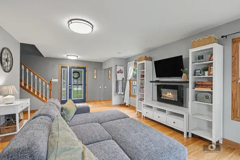 7652 West Hickory Creek Drive Frankfort IL 60423