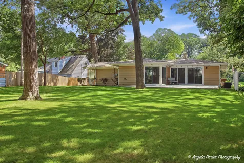 1403 Dairy Lane Mundelein IL 60060