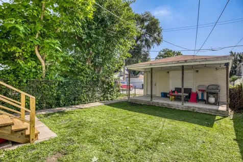 11029 South Troy Street Chicago IL 60655