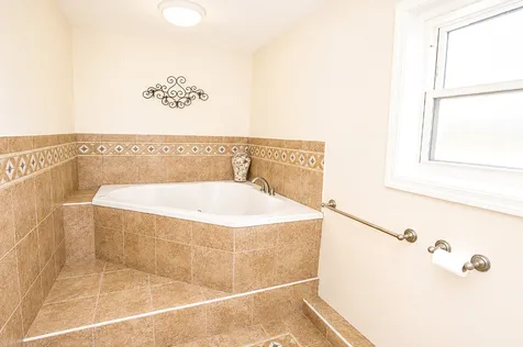 554 Patton Drive Buffalo Grove IL 60089