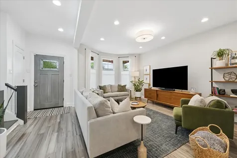3427 North Kedzie Avenue Chicago IL 60618