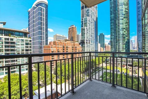 1322 South Prairie Avenue Chicago IL 60605