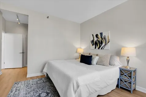 1322 South Prairie Avenue Chicago IL 60605