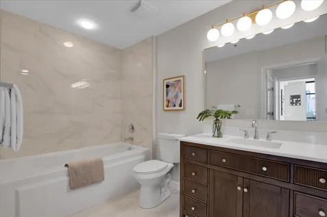 1322 South Prairie Avenue Chicago IL 60605