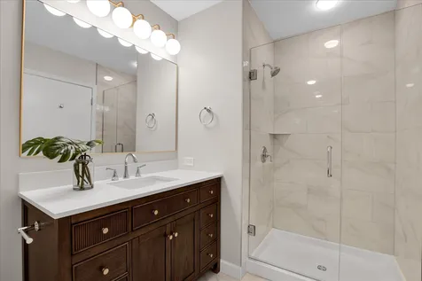 1322 South Prairie Avenue Chicago IL 60605