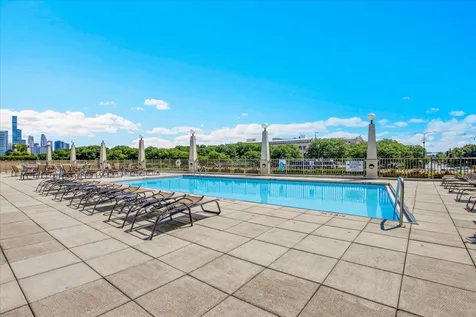 1322 South Prairie Avenue Chicago IL 60605