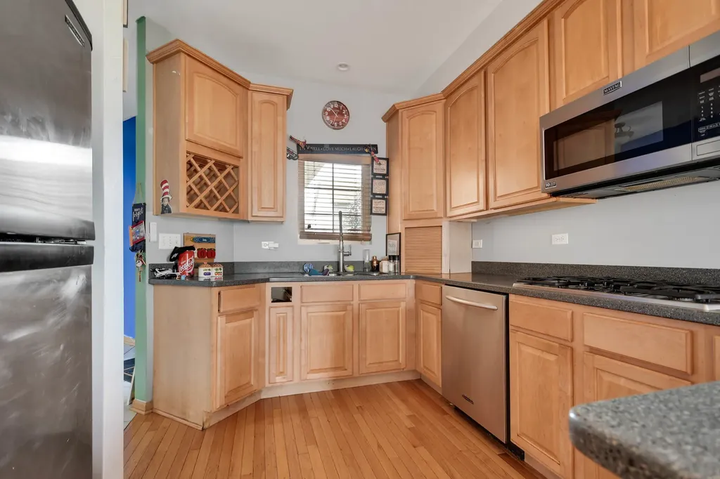 1543 West 122nd Street Chicago IL 60643