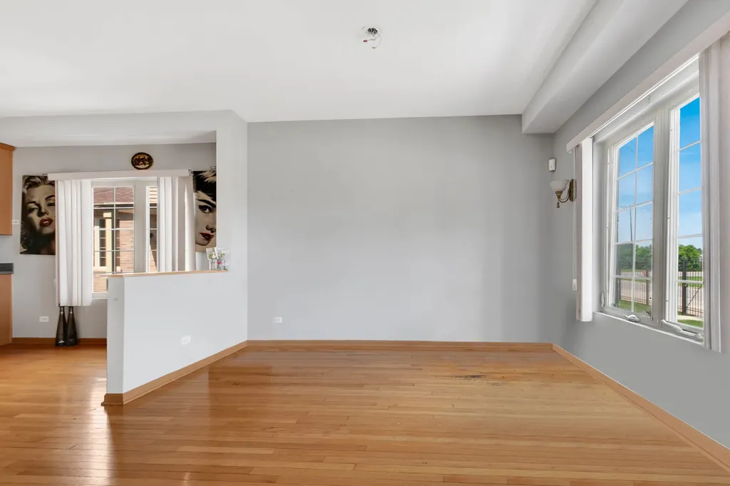 1543 West 122nd Street Chicago IL 60643