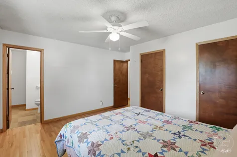705 East Rosewood Street Watseka IL 60970