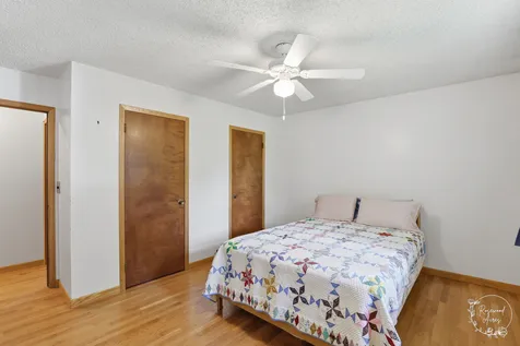 705 East Rosewood Street Watseka IL 60970