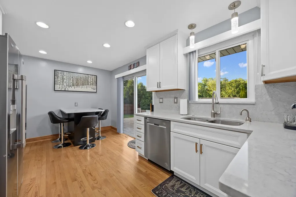 1236 Sandpiper Lane Naperville IL 60540