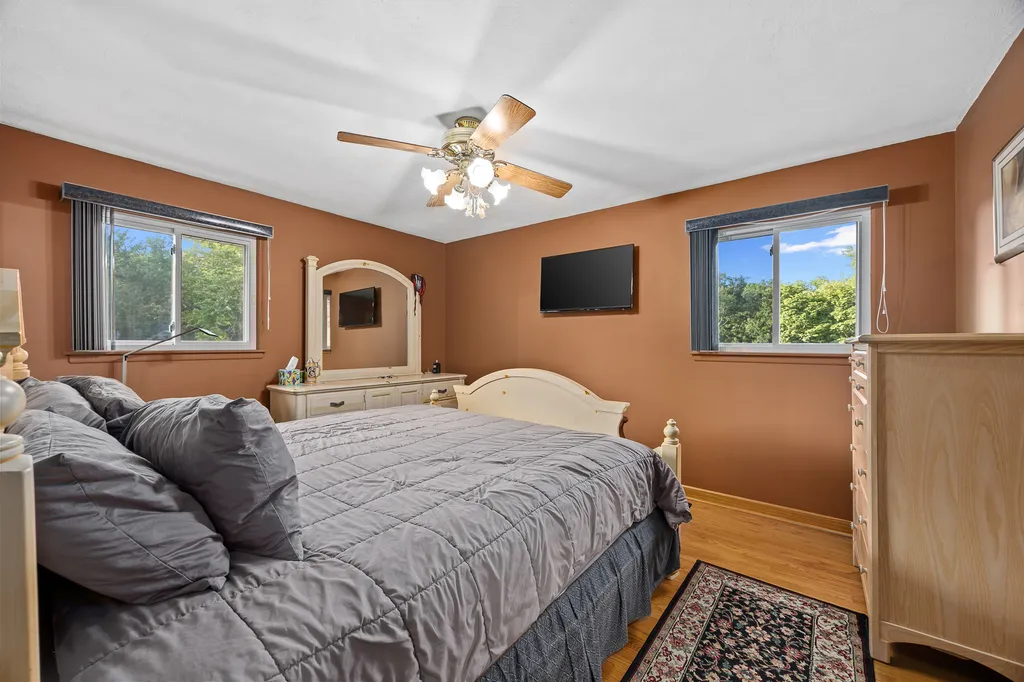 1236 Sandpiper Lane Naperville IL 60540