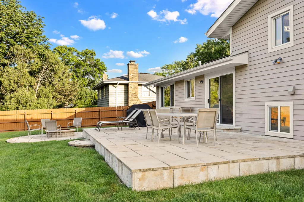 1236 Sandpiper Lane Naperville IL 60540