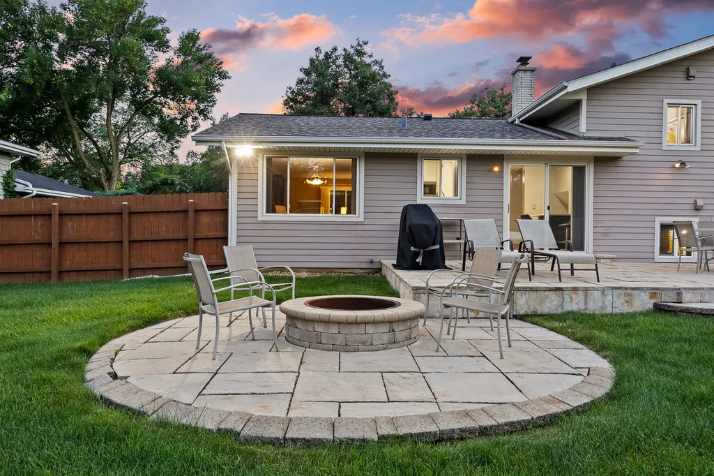 1236 Sandpiper Lane Naperville IL 60540
