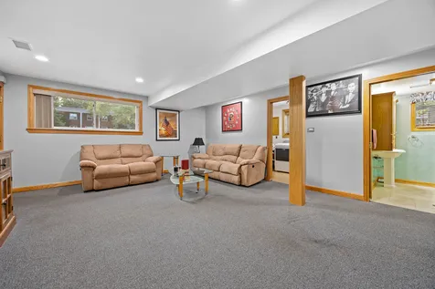 1236 Sandpiper Lane Naperville IL 60540