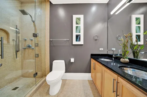 2239 West Washington Boulevard Chicago IL 60612