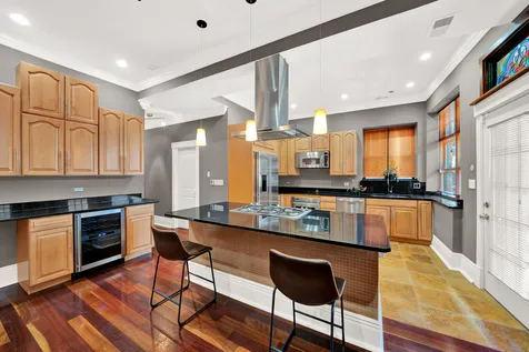 2239 West Washington Boulevard Chicago IL 60612