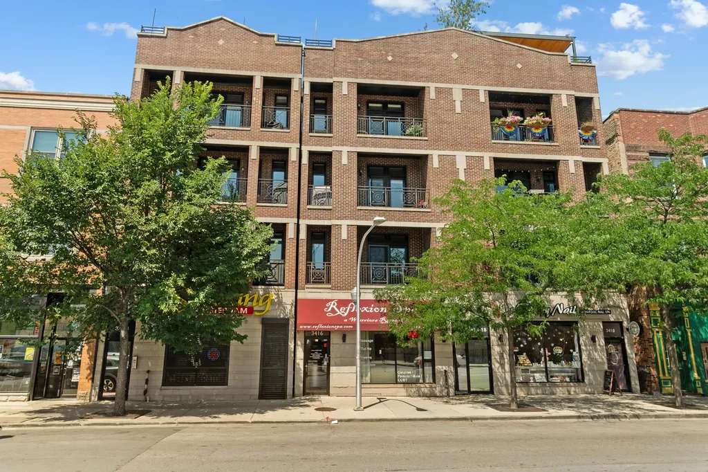 3416 North Sheffield Avenue Chicago IL 60657