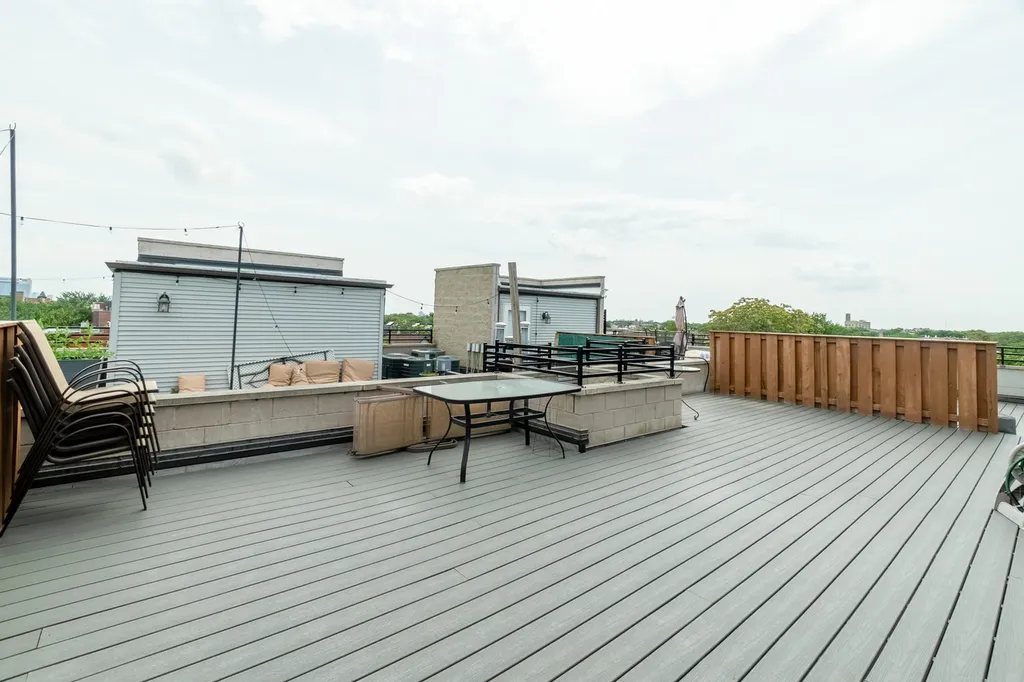 3416 North Sheffield Avenue Chicago IL 60657
