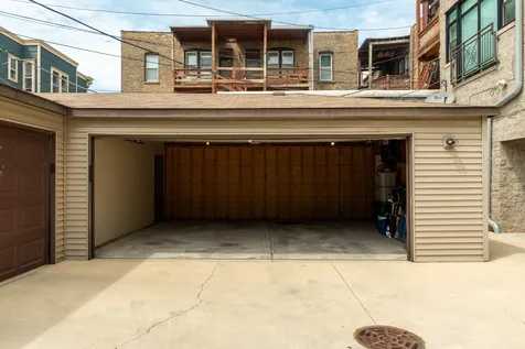 3416 North Sheffield Avenue Chicago IL 60657