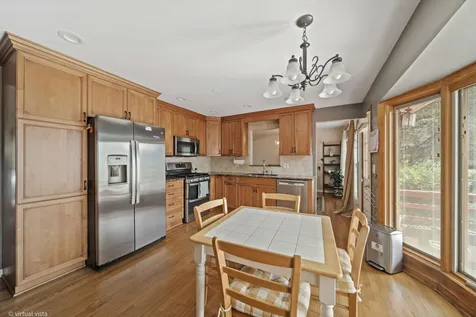 902 North Rohlwing Road Palatine IL 60074