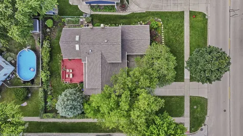 902 North Rohlwing Road Palatine IL 60074