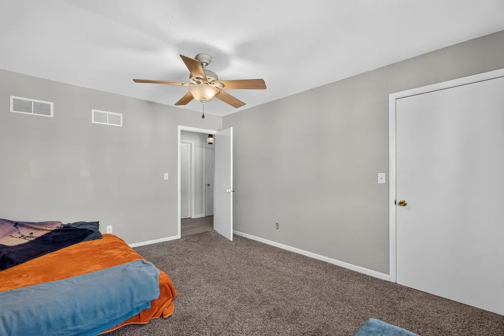 613 East 3rd Street Lockport IL 60441