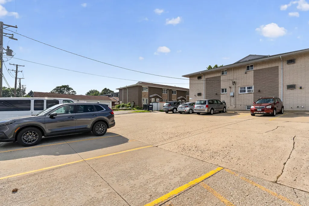 613 East 3rd Street Lockport IL 60441