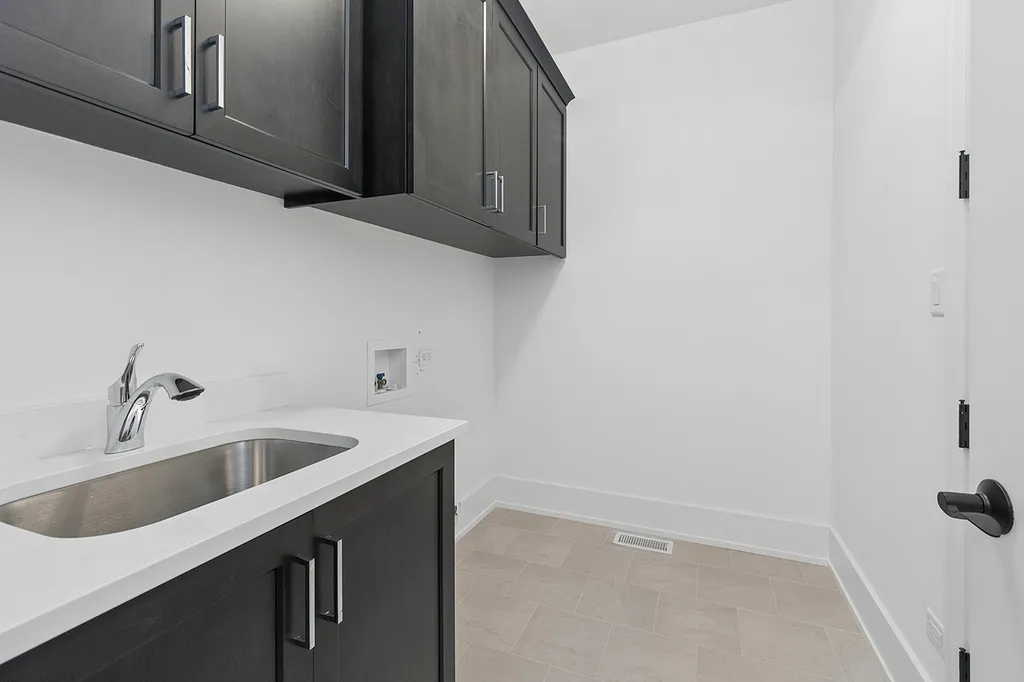 11175 Lizmore Lane Orland Park IL 60467