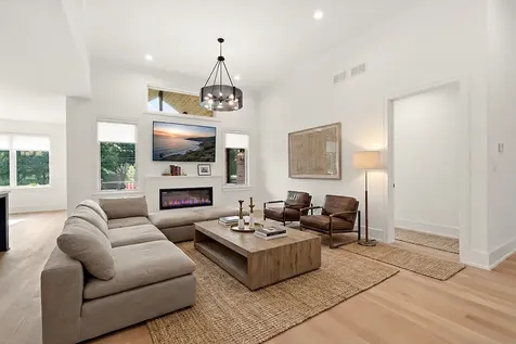 11175 Lizmore Lane Orland Park IL 60467